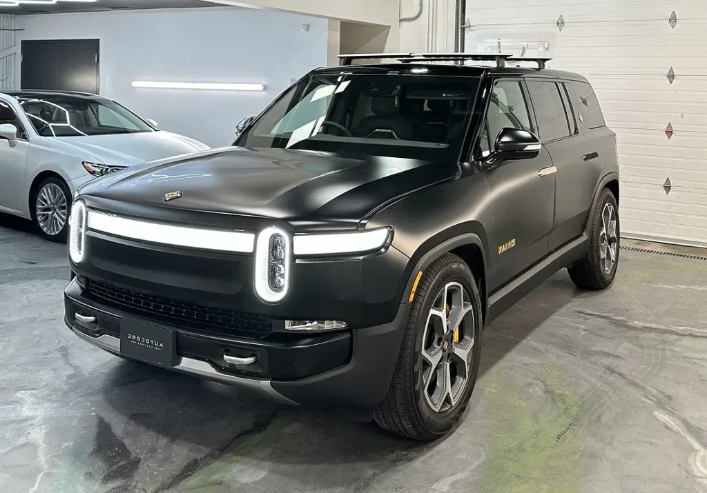 car wrap black